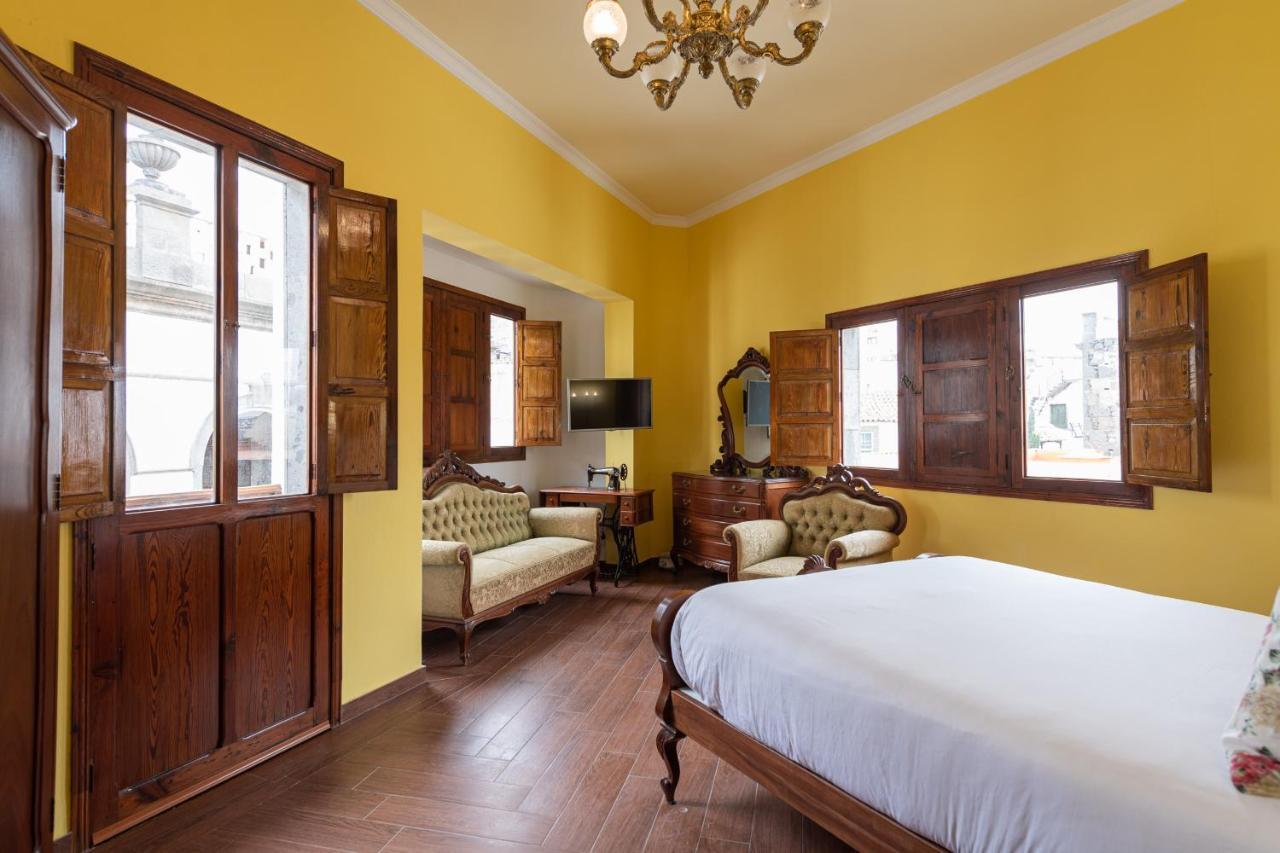 Homeforguest New Duplex With Rooftop Next To Arucas Cathedral Exterior foto